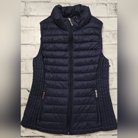 Tommy Hilfiger Navy Packable Lightweight Puffer Vest XS Quilted Zip Pockets - Picture 4 of 11